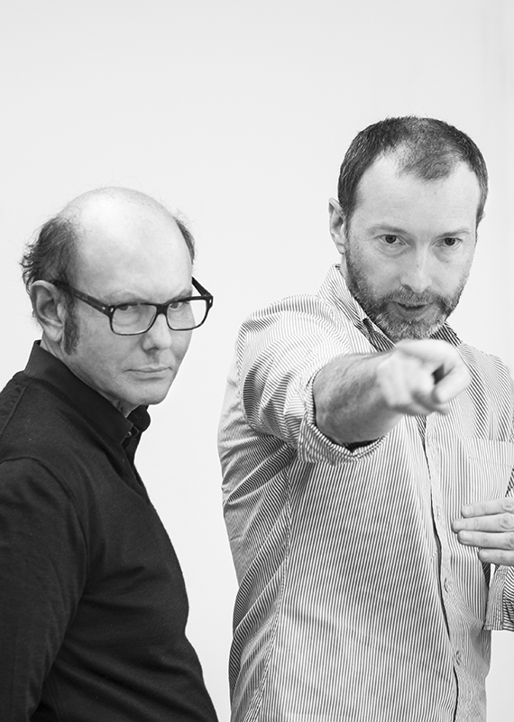 <p>En 2016 entra en contacto con Renato y Roberto Minotti, interesados en su elegante estilo de decorador parisino declinado en clave contemporánea: un exquisito equilibrio entre pureza del diseño, elegancia de los materiales e impecable ejecución, con una sofisticada atención al detalle.</p>
